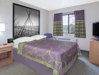 Super 8 By Wyndham Havre Hotel Room photo
